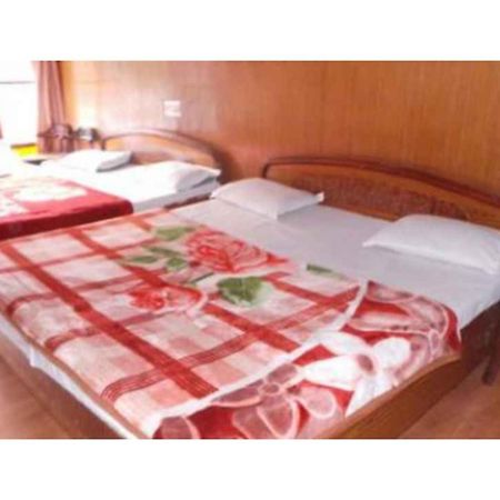 Hotel Darpan Нейнитал Екстериор снимка